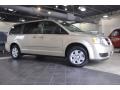 White Gold Pearl - Grand Caravan SE Photo No. 3