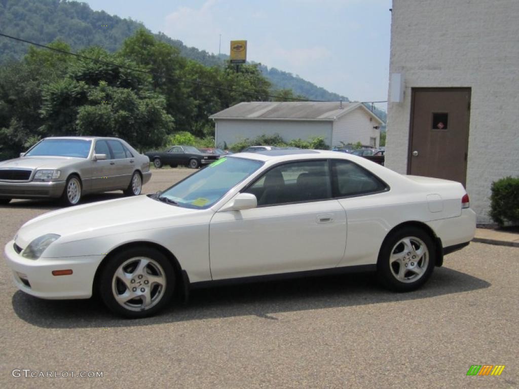 2000 Prelude  - Premium White Pearl / Black photo #8