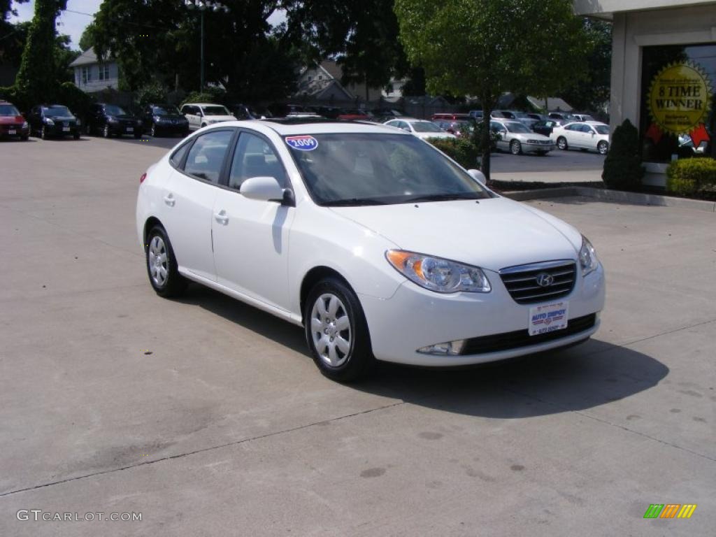2009 Elantra SE Sedan - Captiva White / Beige photo #2