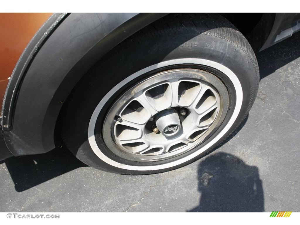 1983 AMC Eagle Series 30 Wagon Wheel Photos
