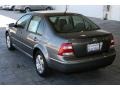 2005 Platinum Grey Metallic Volkswagen Jetta GLS Sedan  photo #35