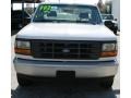 1994 White Ford F250 XL Regular Cab Chassis Utility  photo #2