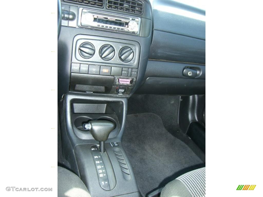 2001 Cabrio GLS - Bright Green Pearl / Black photo #10