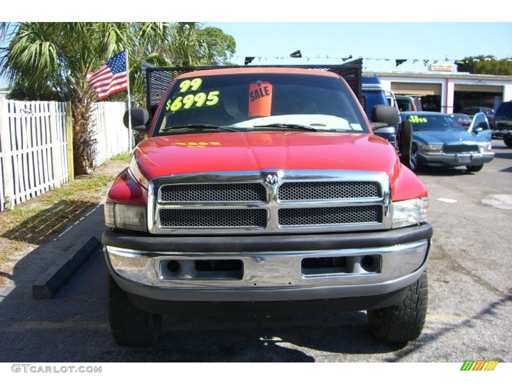 1999 Ram 2500 ST Regular Cab Chassis - Flame Red / Tan photo #2