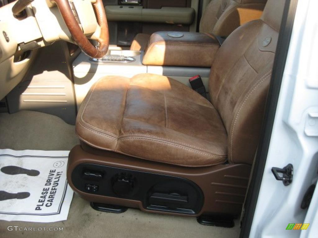 2005 F150 King Ranch SuperCrew 4x4 - Oxford White / Castano Brown Leather photo #26