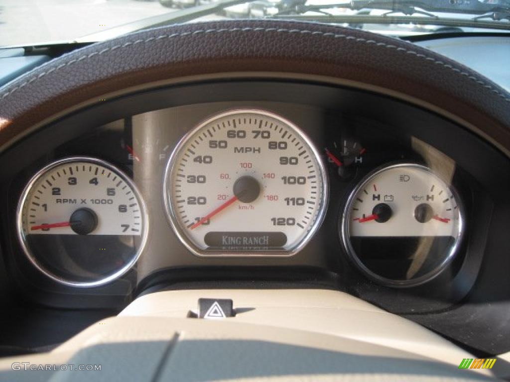 2005 F150 King Ranch SuperCrew 4x4 - Oxford White / Castano Brown Leather photo #32