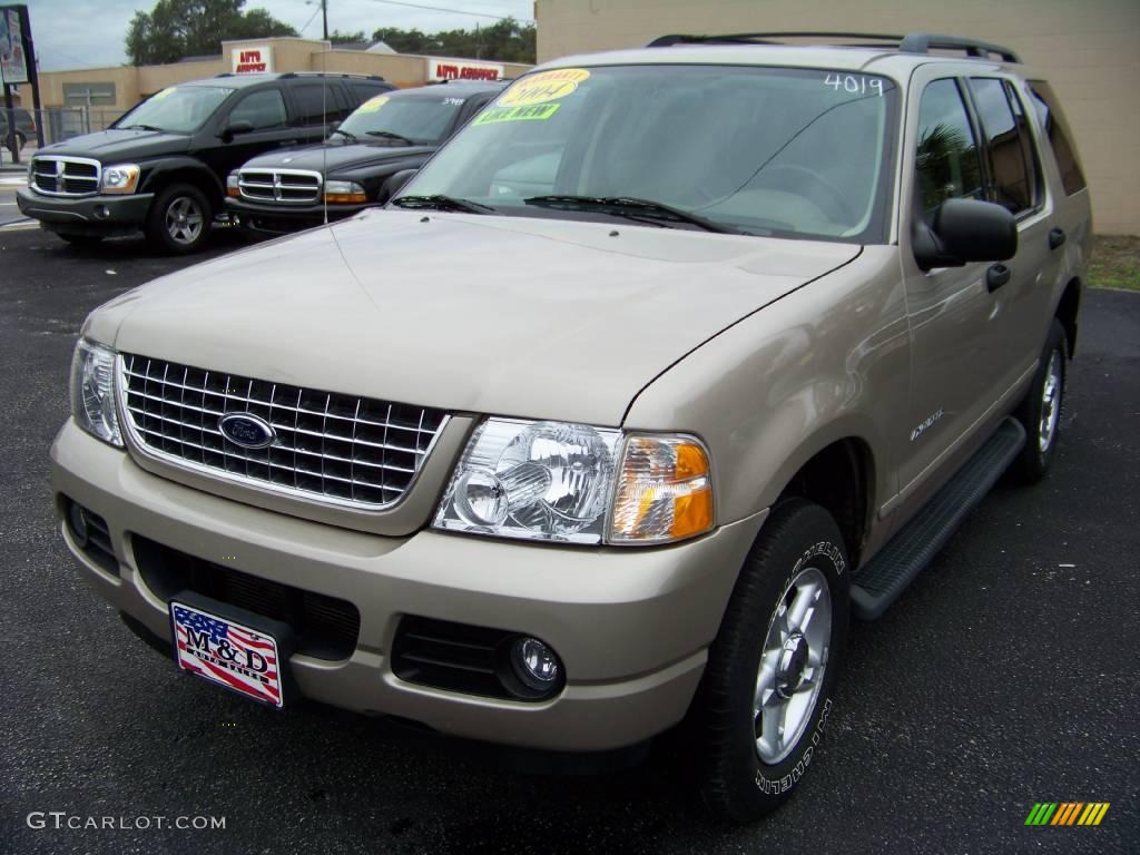 2004 Explorer XLT 4x4 - Pueblo Gold Metallic / Graphite photo #1