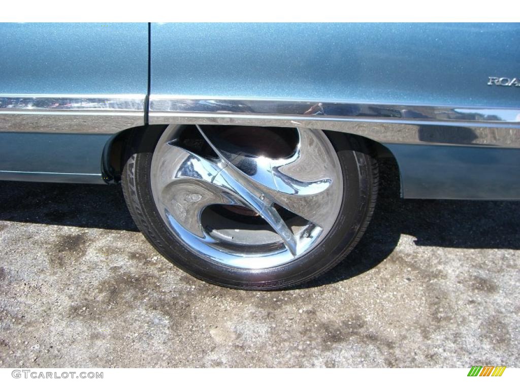 1992 Roadmaster Limited - Medium Sapphire Blue Metallic / Blue photo #6