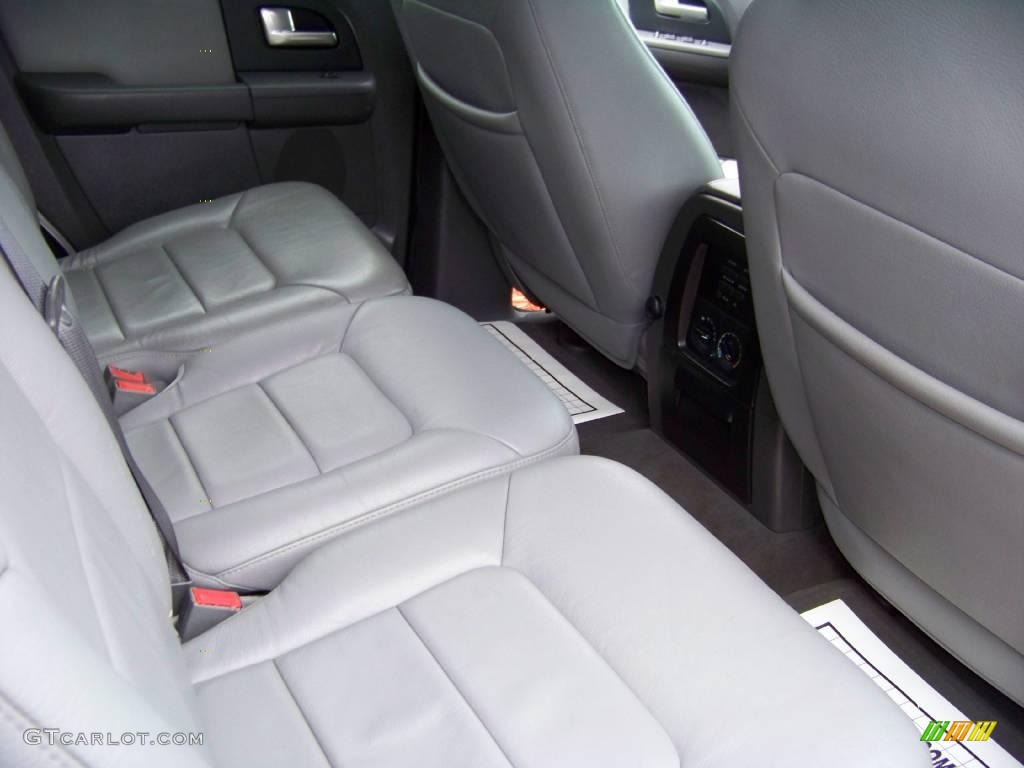 2003 Expedition XLT - Silver Birch Metallic / Flint Grey photo #12