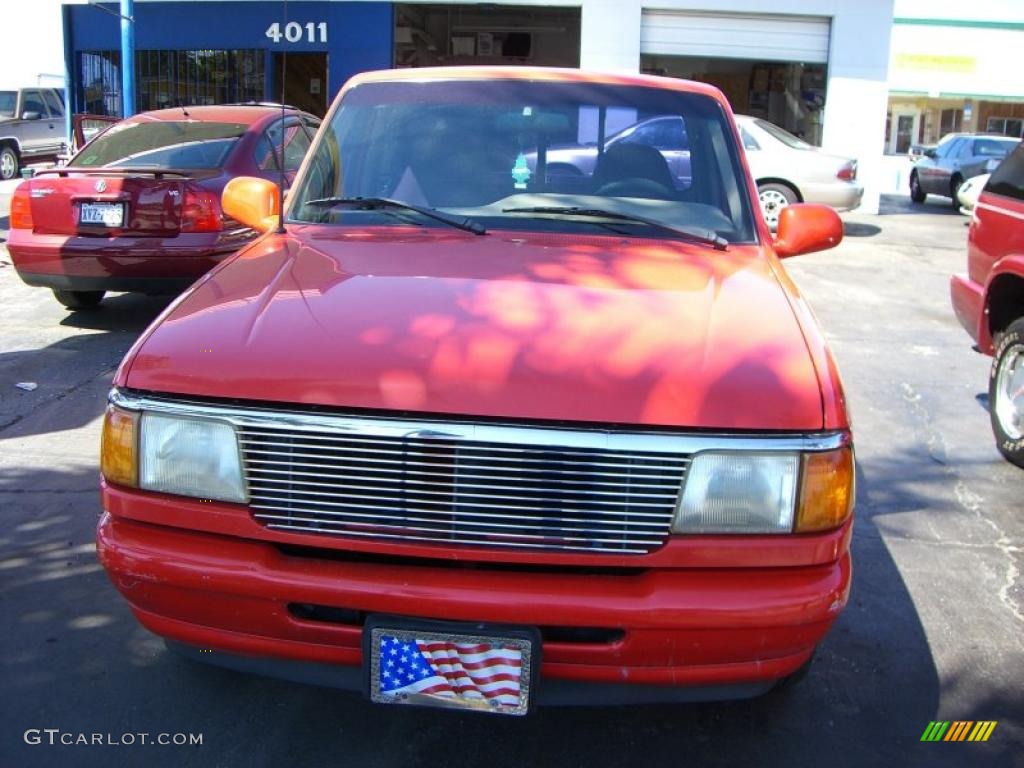 1993 Ranger Splash Regular Cab - Vibrant Red / Beige photo #2