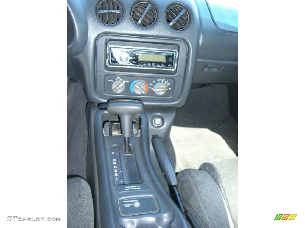 1996 Firebird Coupe - Bright White / Black photo #10
