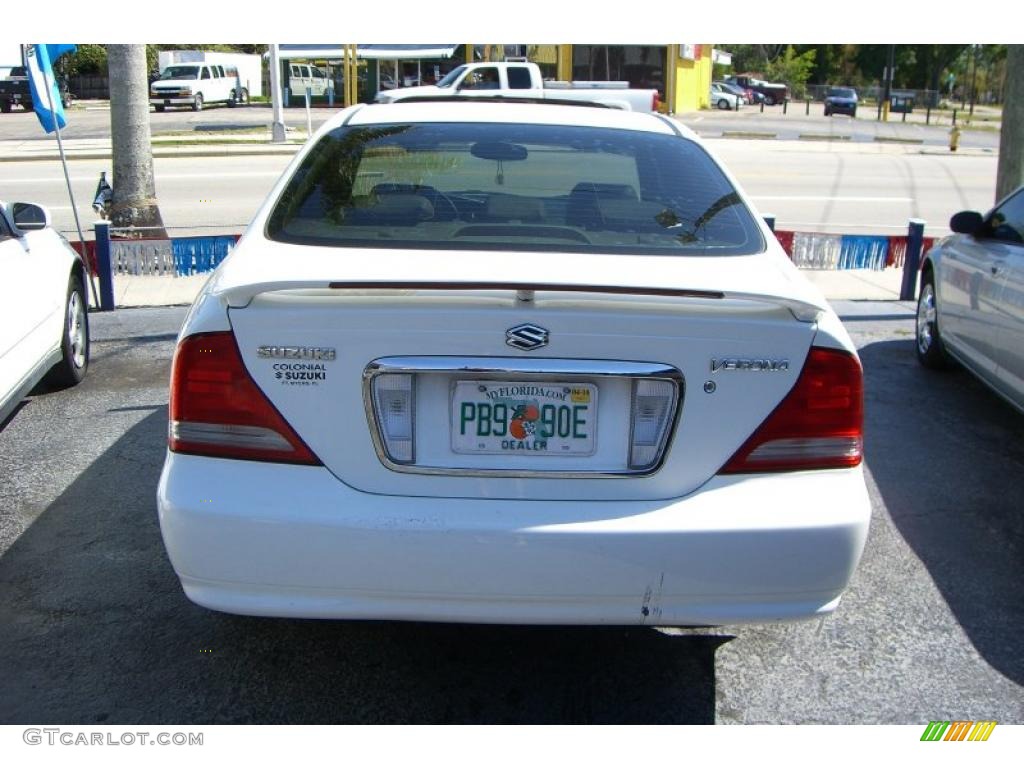 2004 Verona EX - Absolute White / Gray photo #4