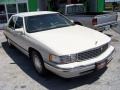 1996 White Cadillac DeVille Sedan  photo #3