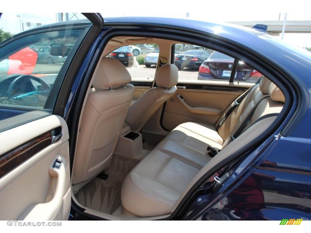2004 3 Series 325i Sedan - Orient Blue Metallic / Sand photo #12