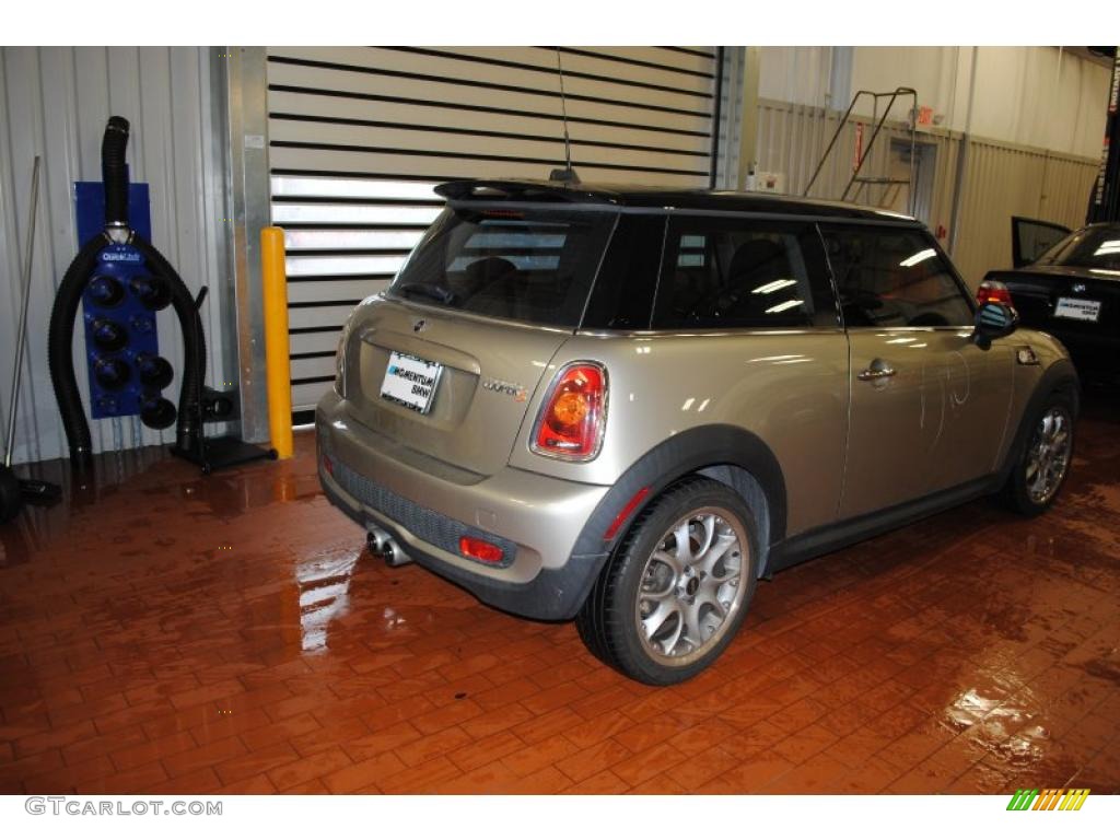 2007 Cooper S Hardtop - Sparkling Silver Metallic / Carbon Black/Black photo #6