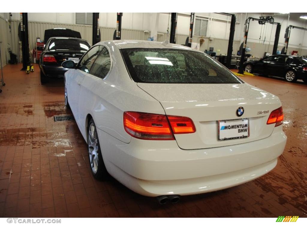 2008 3 Series 328i Coupe - Alpine White / Black photo #4
