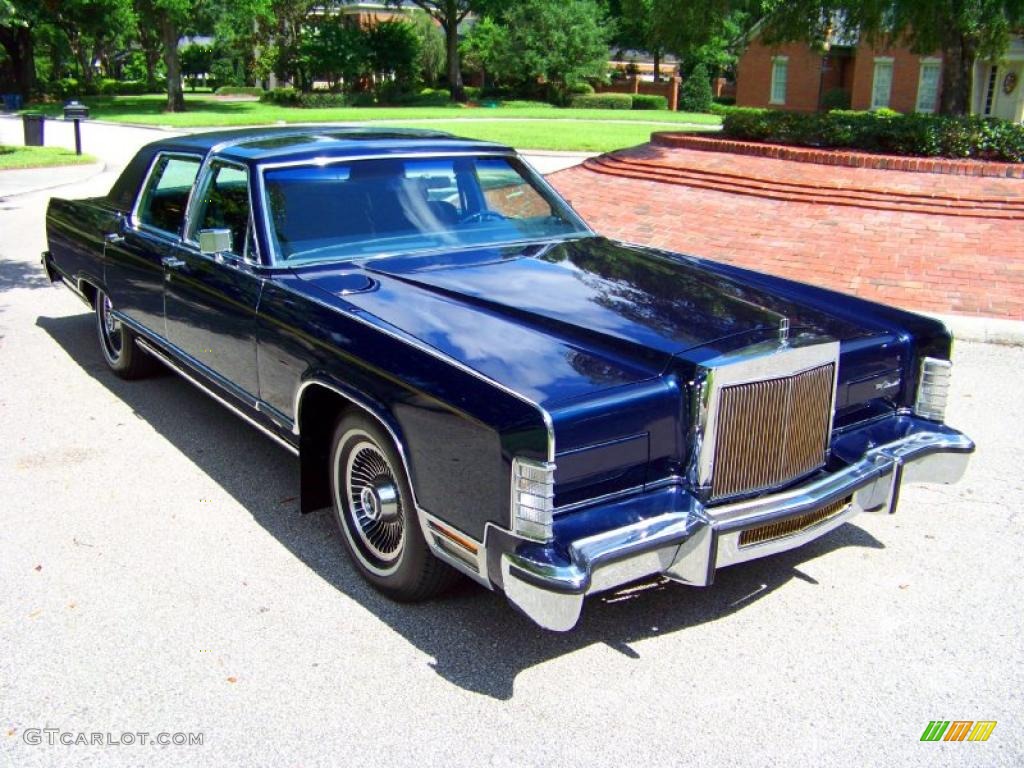 Midnight Blue Moondust Metallic 1979 Lincoln Continental Collectors Series 4 Door Sedan Exterior Photo #32406011