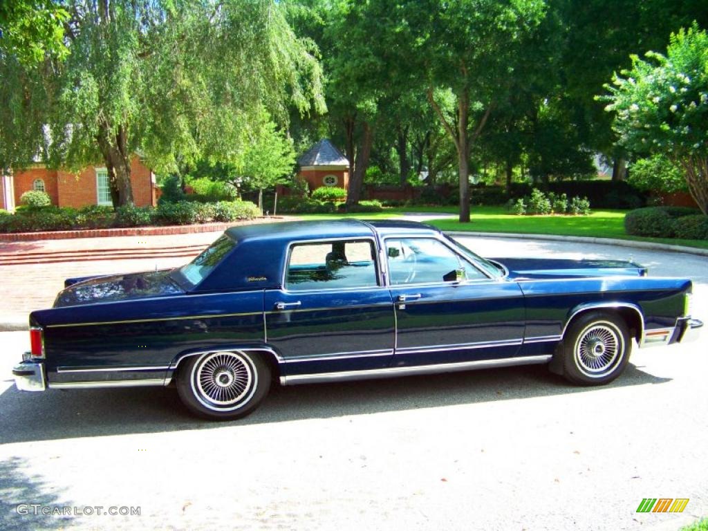 Midnight Blue Moondust Metallic 1979 Lincoln Continental Collectors Series 4 Door Sedan Exterior Photo #32406035