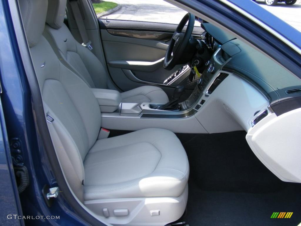 2009 CTS 4 AWD Sedan - Blue Diamond Tri-Coat / Light Titanium/Ebony photo #13