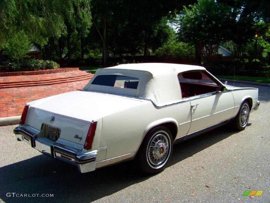 1985 Eldorado Biarritz Convertible - White / Carmine Red photo #53