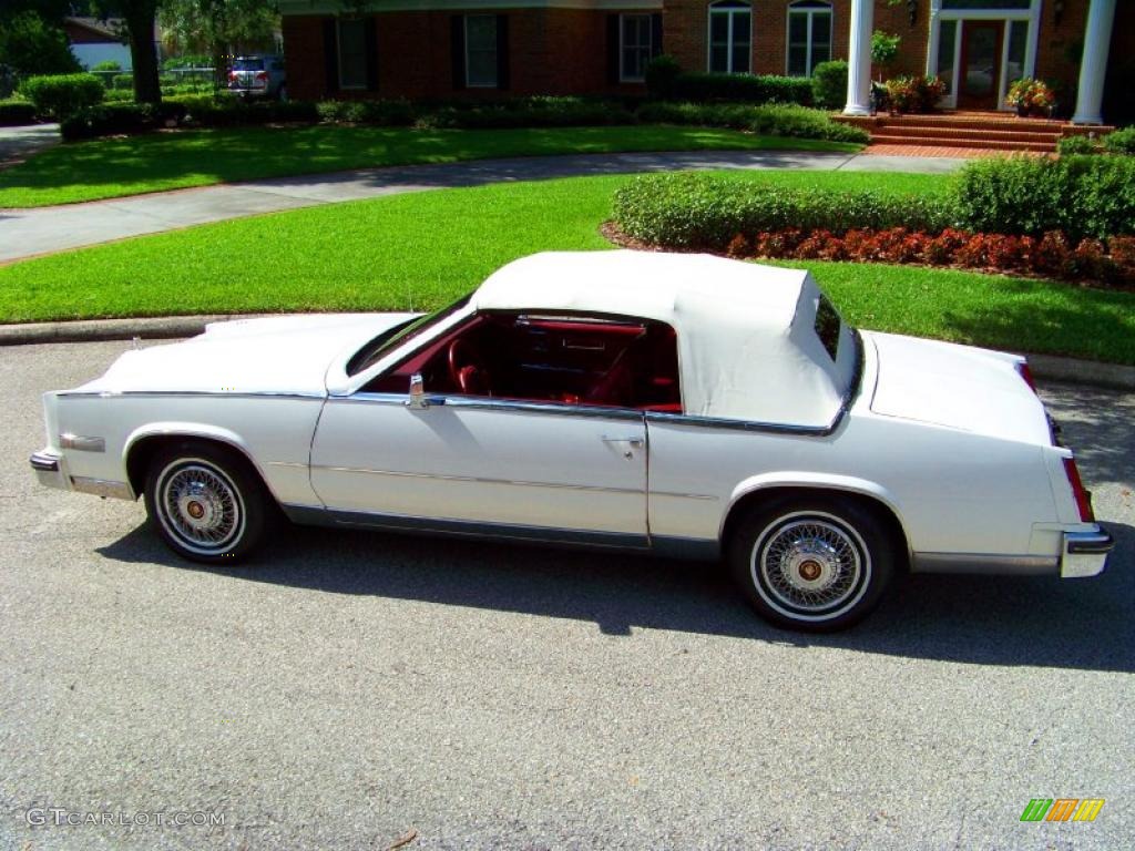 1985 Eldorado Biarritz Convertible - White / Carmine Red photo #56