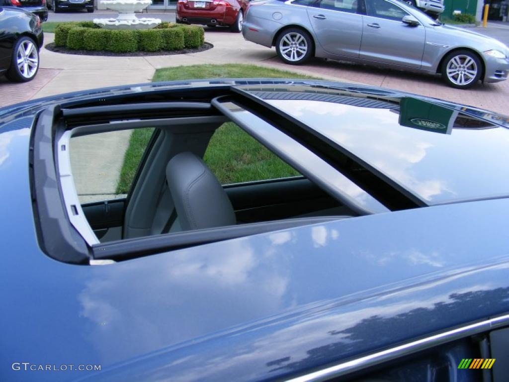 2009 CTS 4 AWD Sedan - Blue Diamond Tri-Coat / Light Titanium/Ebony photo #26