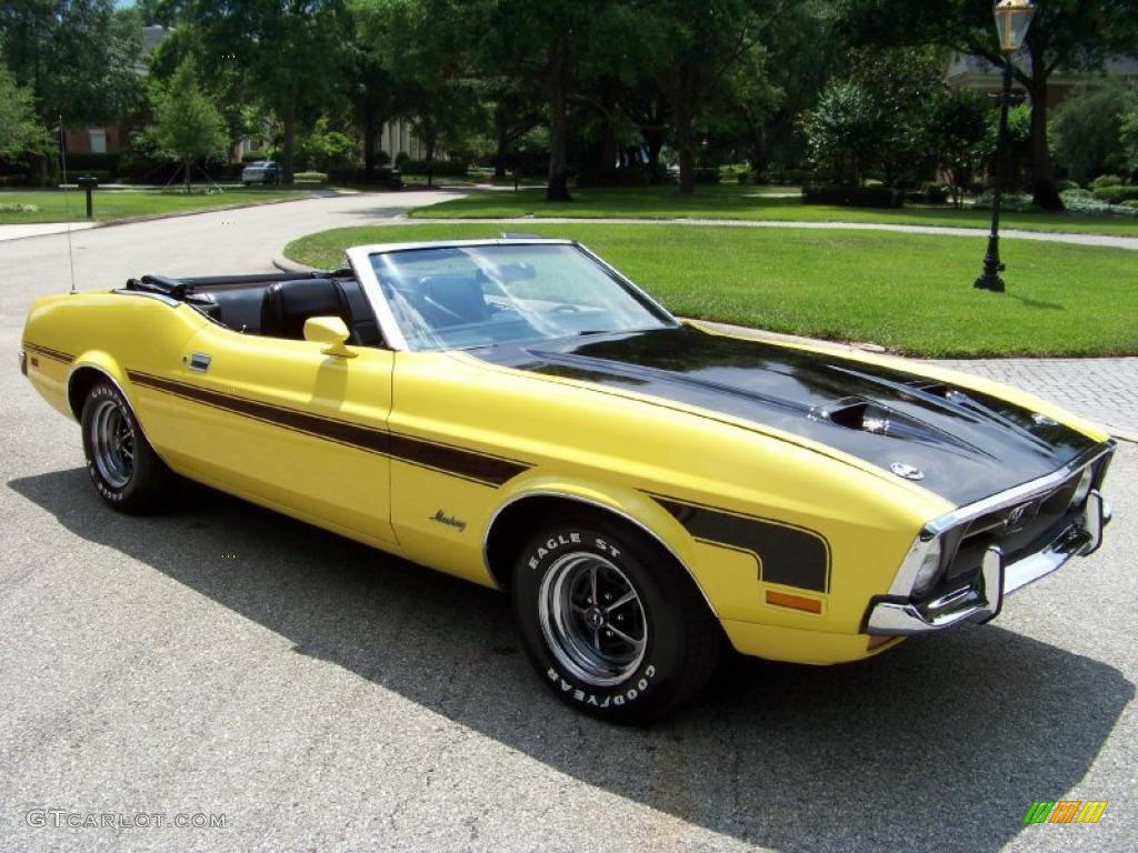 1971 Mustang Convertible - Grabber Yellow / Black photo #11