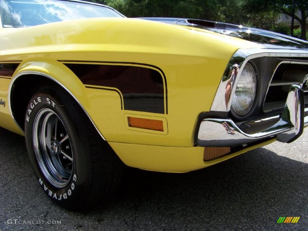 1971 Mustang Convertible - Grabber Yellow / Black photo #17