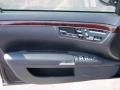 Black - S 550 Sedan Photo No. 12