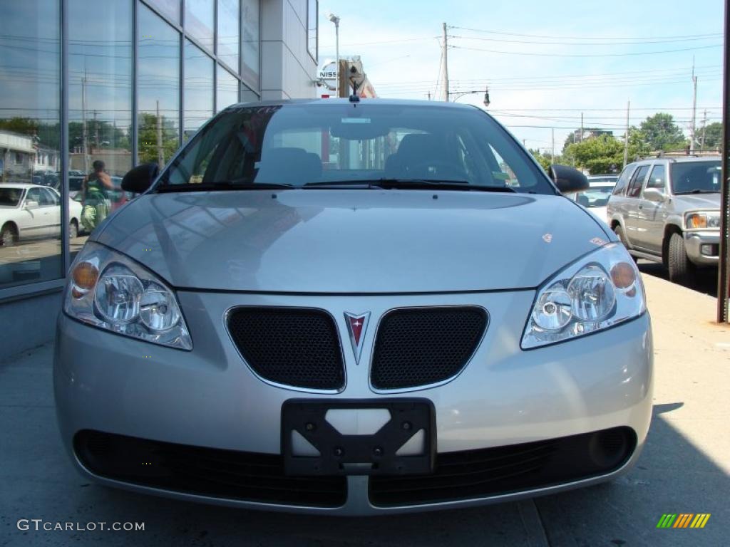 2008 G6 Value Leader Sedan - Liquid Silver Metallic / Ebony Black photo #2