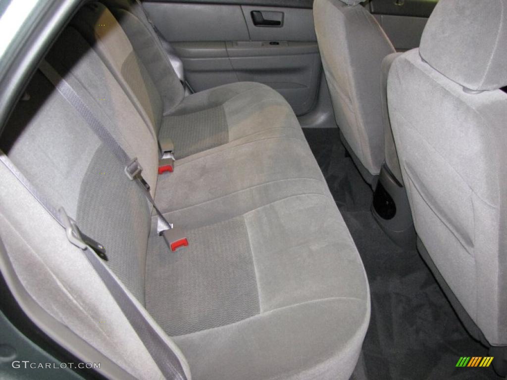 2006 Taurus SE - Light Tundra Metallic / Medium/Dark Flint Grey photo #12