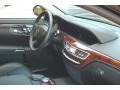 Black - S 550 Sedan Photo No. 15