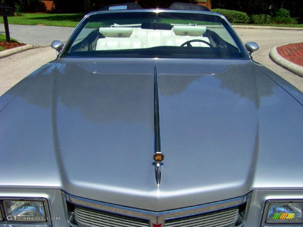 1975 Bonneville Grand Ville Brougham Convertible - Sterling Silver Poly / White photo #2
