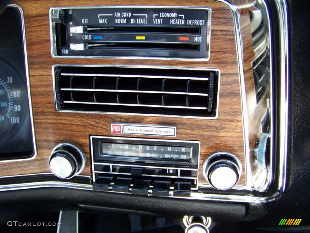 1975 Bonneville Grand Ville Brougham Convertible - Sterling Silver Poly / White photo #34