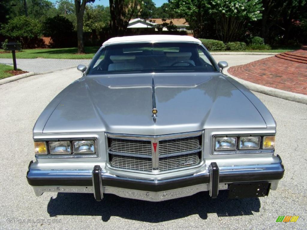 1975 Bonneville Grand Ville Brougham Convertible - Sterling Silver Poly / White photo #46
