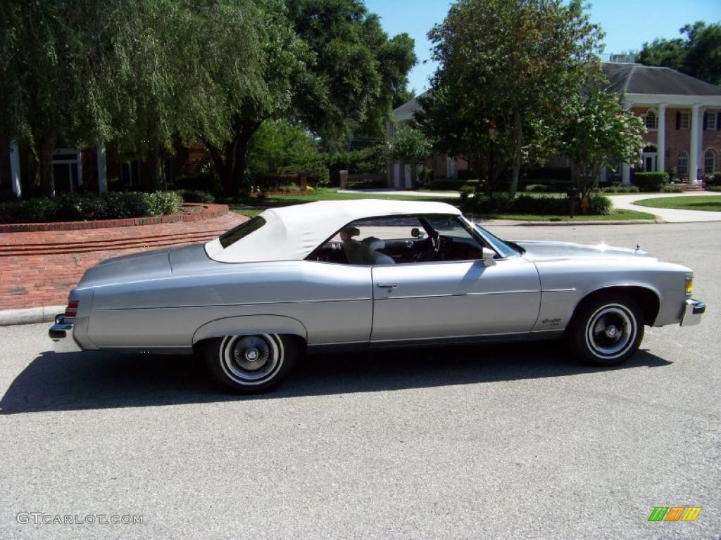 1975 Bonneville Grand Ville Brougham Convertible - Sterling Silver Poly / White photo #52