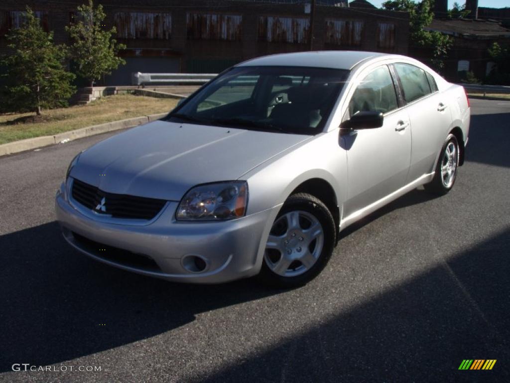 2007 Galant ES - Liquid Silver Metallic / Gray photo #11