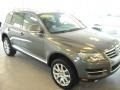 Alaska Grey Metallic - Touareg 2 V8 Photo No. 9