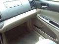 Black - Camry SE Photo No. 11