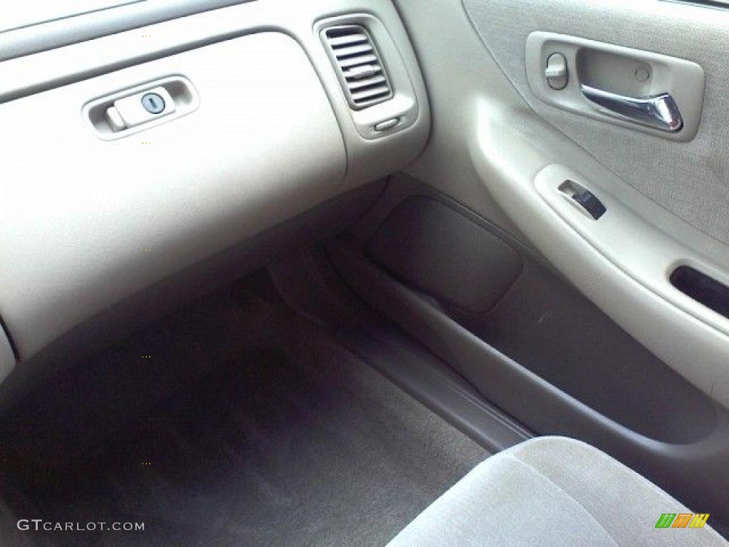 1998 Accord LX Sedan - Heather Mist Metallic / Ivory photo #11