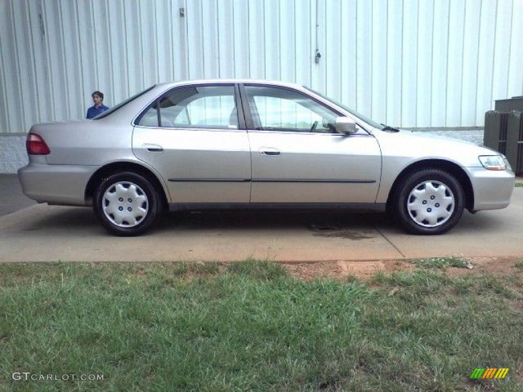 1998 Accord LX Sedan - Heather Mist Metallic / Ivory photo #17