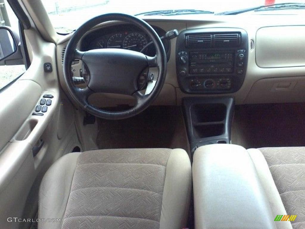 1999 Explorer XLT 4x4 - Oxford White / Medium Prairie Tan photo #5