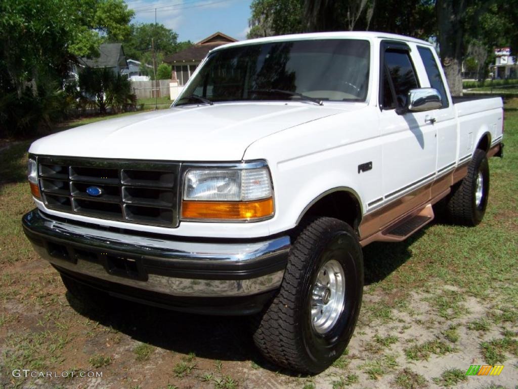 Oxford White Ford F150