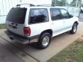 1999 Oxford White Ford Explorer XLT 4x4  photo #16