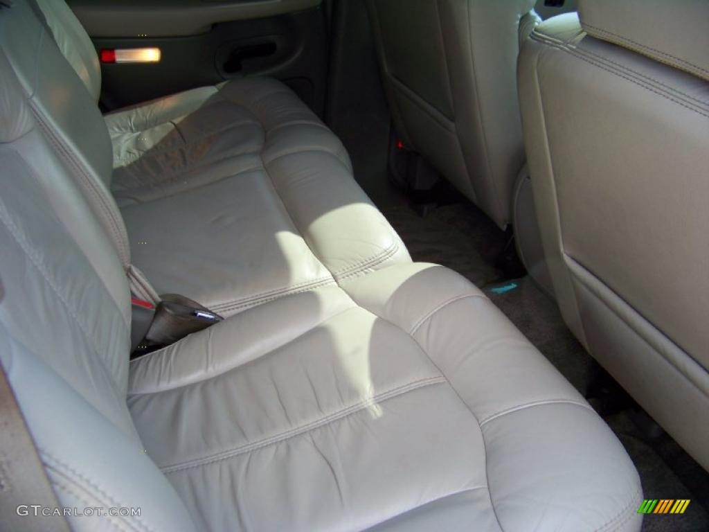 2002 Tahoe Z71 4x4 - Light Pewter Metallic / Tan/Neutral photo #13