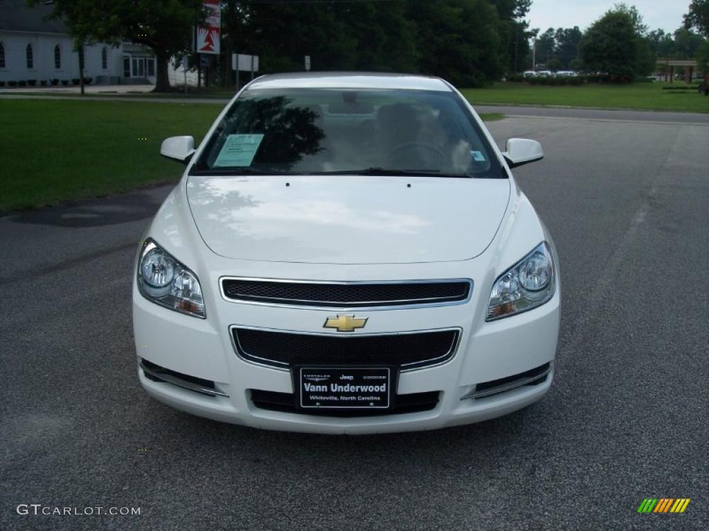 2008 Malibu LT Sedan - White / Ebony photo #2