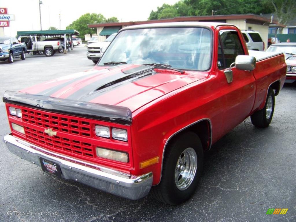 Apple Red Chevrolet C/K