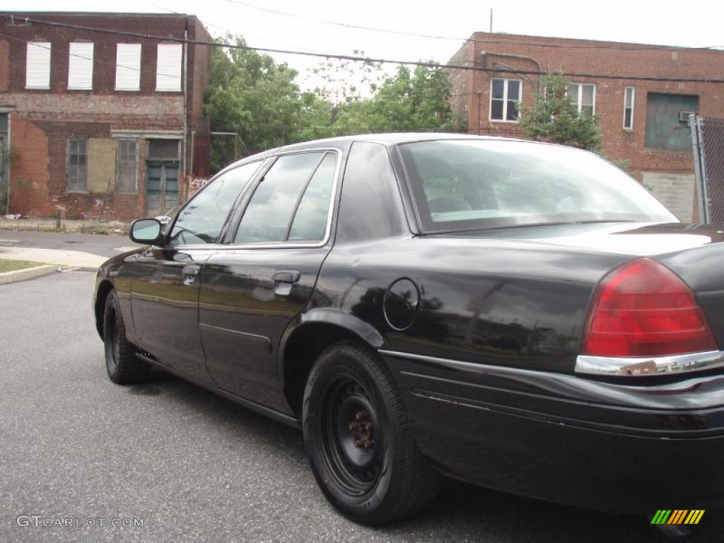 1999 Crown Victoria Police Interceptor - Black / Light Graphite photo #20