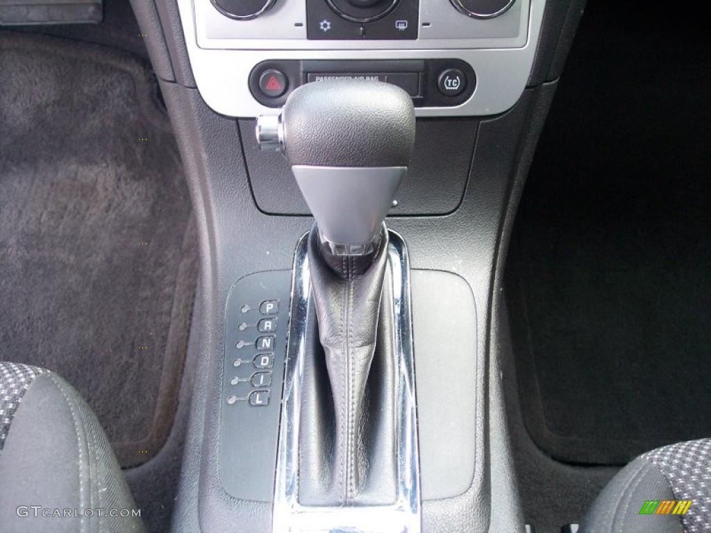 2008 Malibu LT Sedan - White / Ebony photo #31