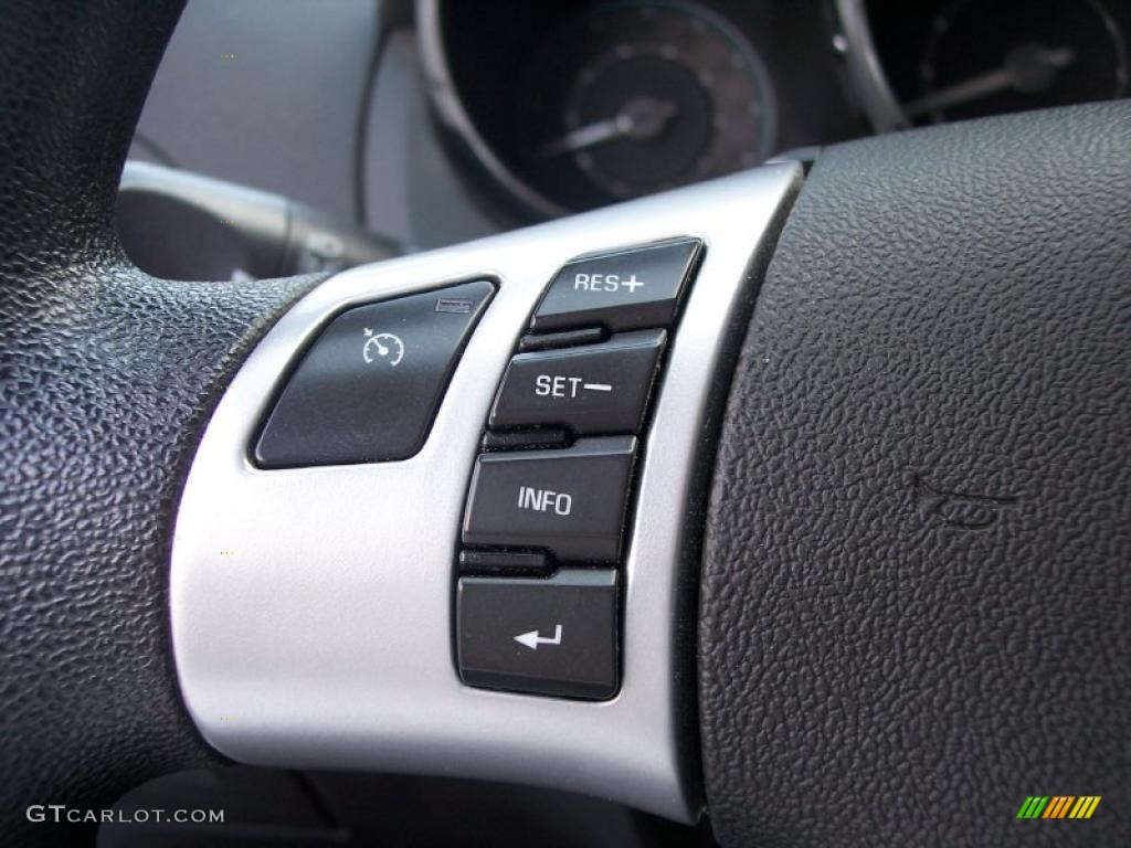 2008 Malibu LT Sedan - White / Ebony photo #32